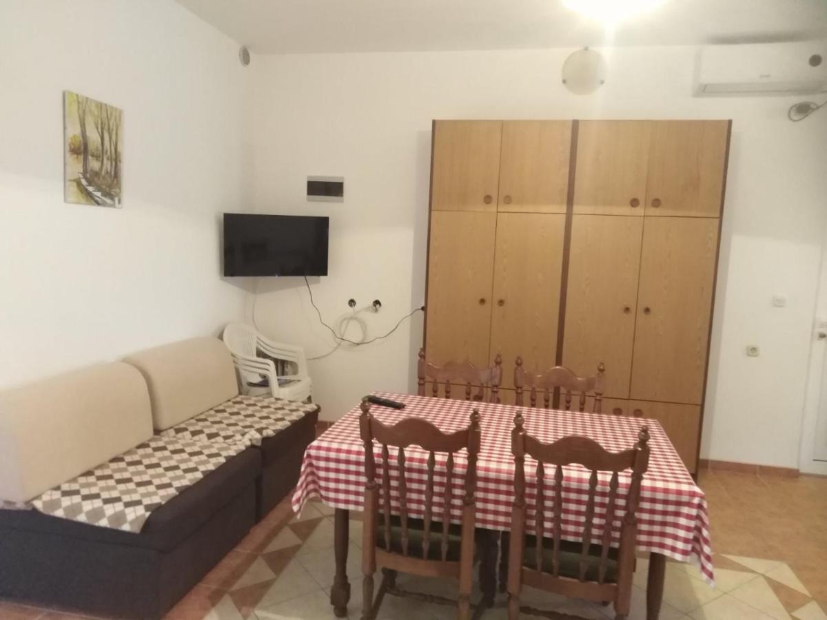 Apartman Ivica Vir Exteriér fotografie