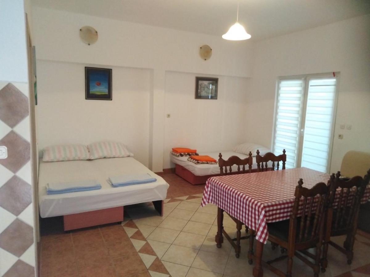 Apartman Ivica Vir Exteriér fotografie